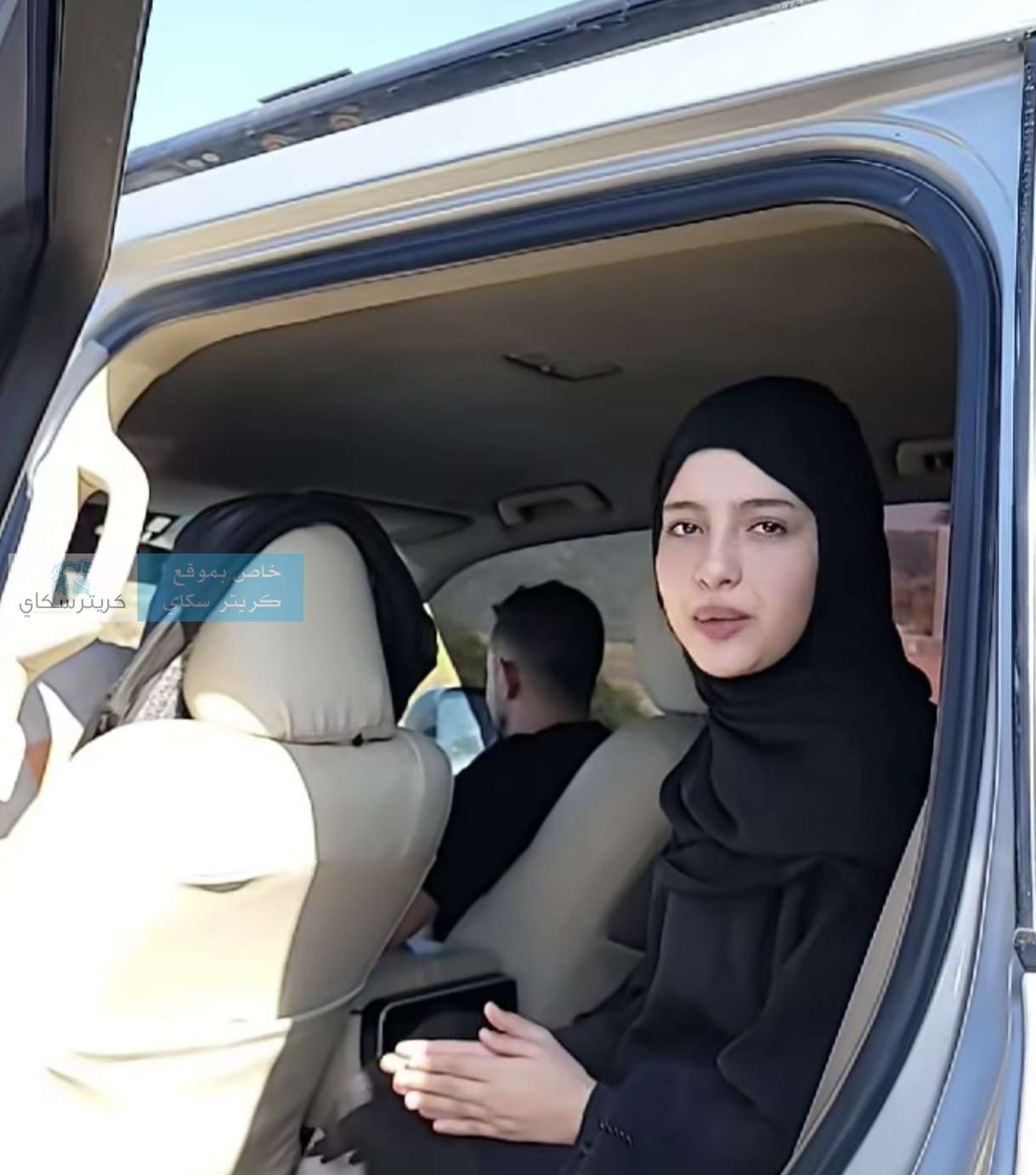 الفنانة ماريا قحطان تصل مدينة عدن(صورة)