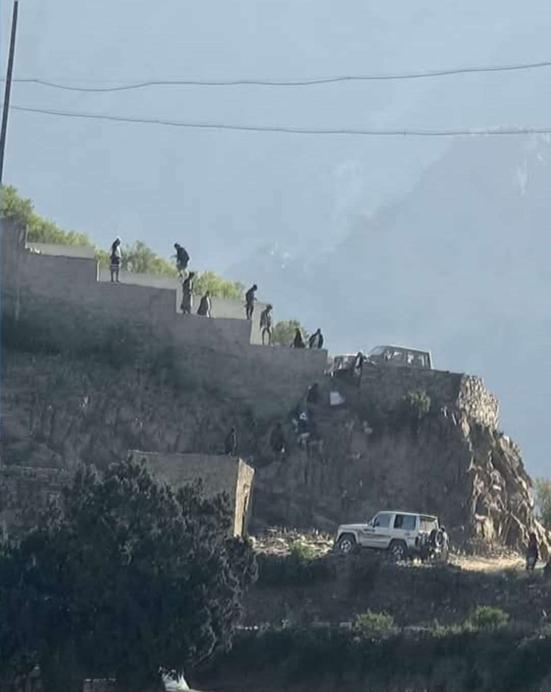 هروب السجناء في صعدة والحو ثيين يقومون بهذا الأمر